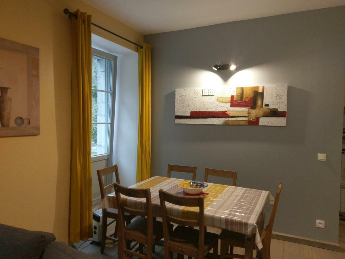 Residence Du Parc Avec Sauna 오-본느 외부 사진