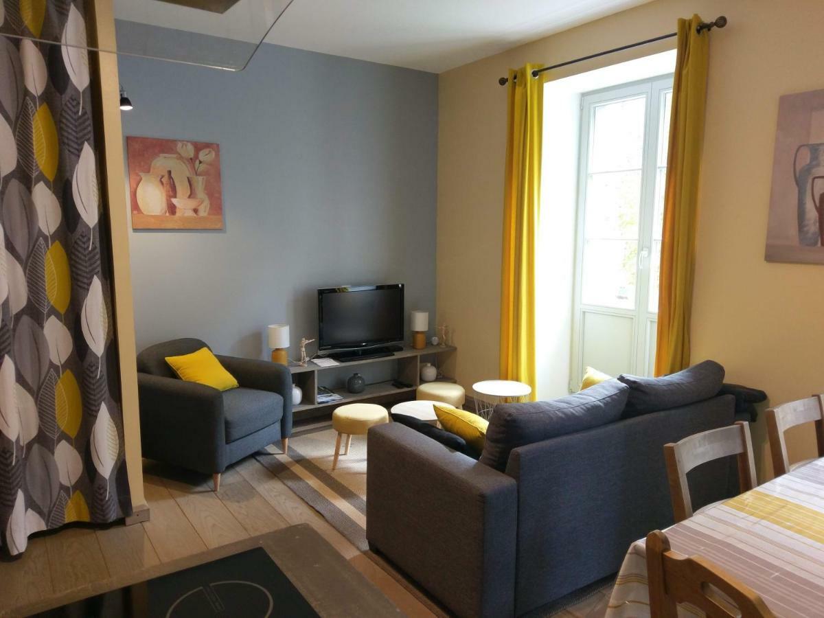 Residence Du Parc Avec Sauna 오-본느 외부 사진